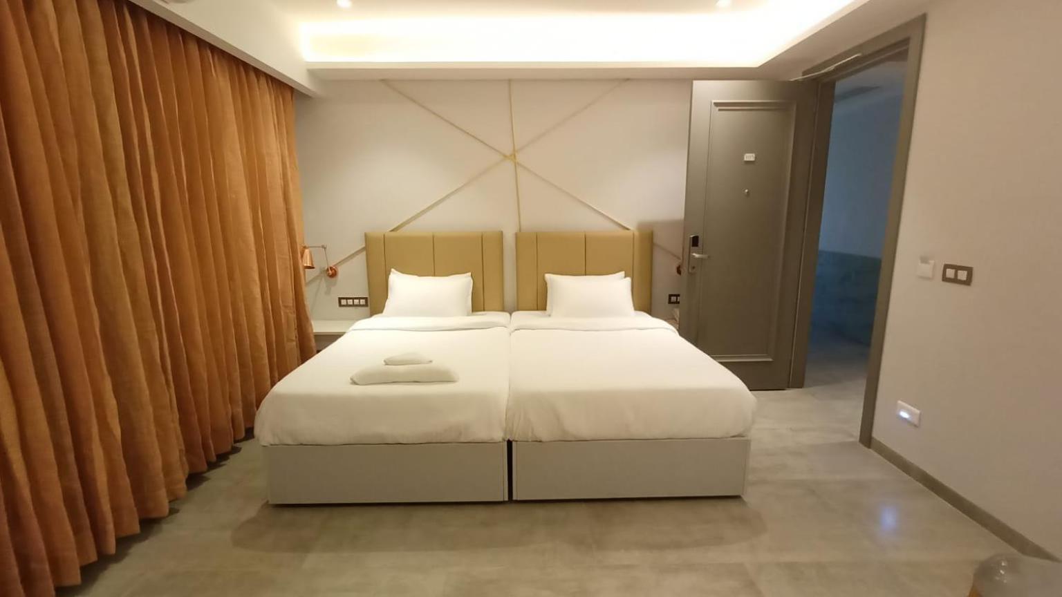 Waltair Abode Hotel Visakhapatnam Exterior photo